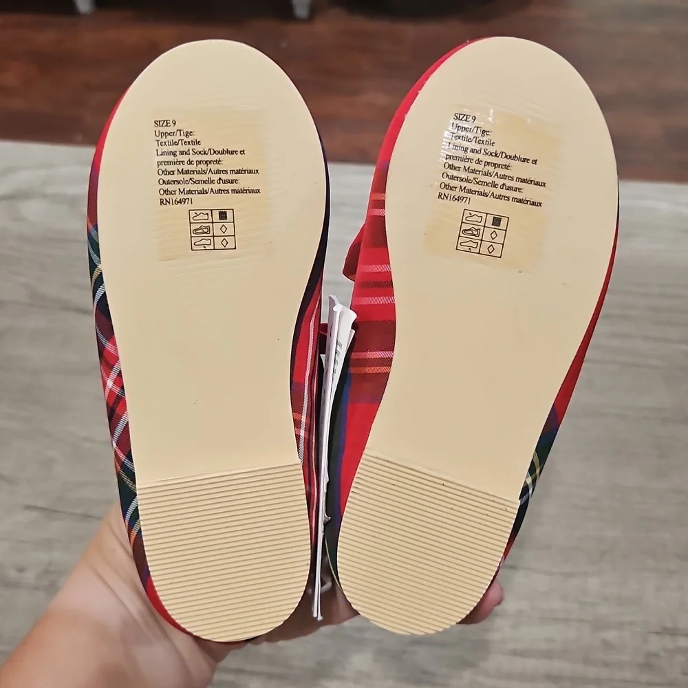 Janie and Jack Plaid Kids Shoes with Red and Blue Accents size 9